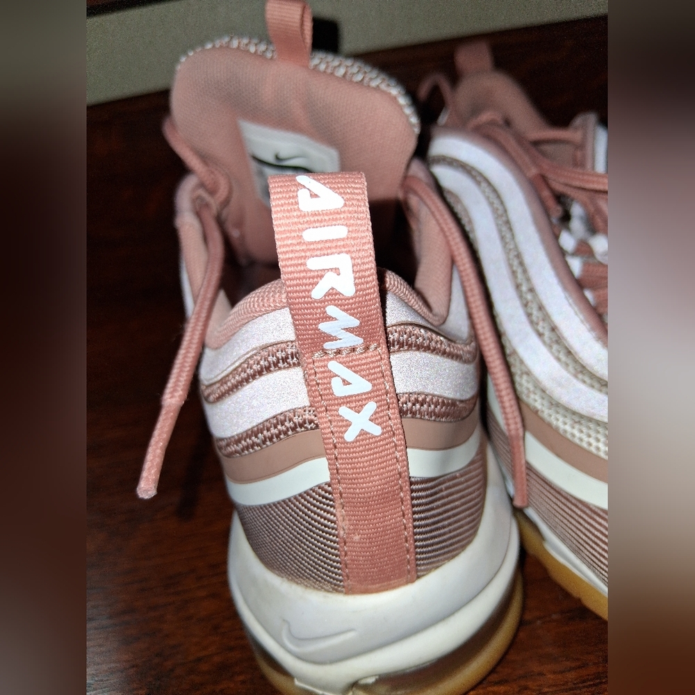 Size 10 - Nike Air Max 97 Ultra 17 Metallic Rose Gold - Picture 3 of 6